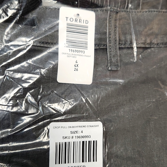 ❤️NWT VINTAGE TORRID JEAN BOYFRIEND STRAIGHT SOFT PULL-ON MID-RISE - PLUS SIZE - Picture 7 of 10
